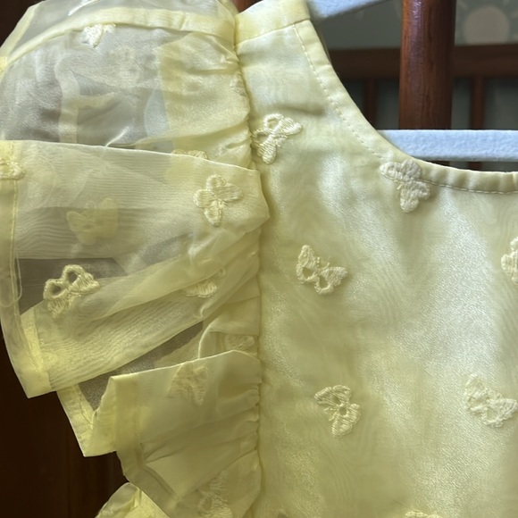 Yellow butterfly flutter dress by Nordstrom - Picture 3 of 6